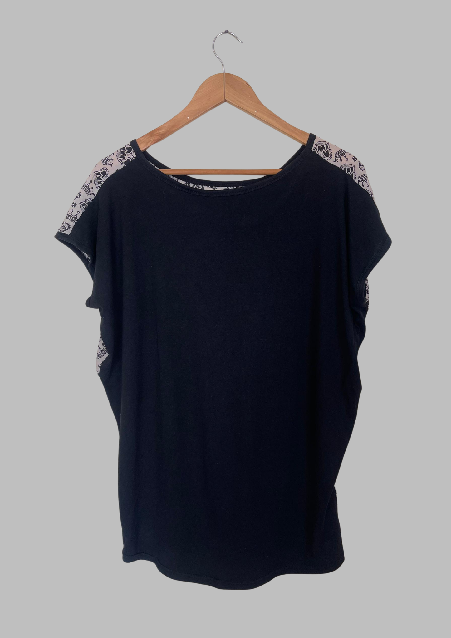 Haut à motifs - Taille S/M (M130)