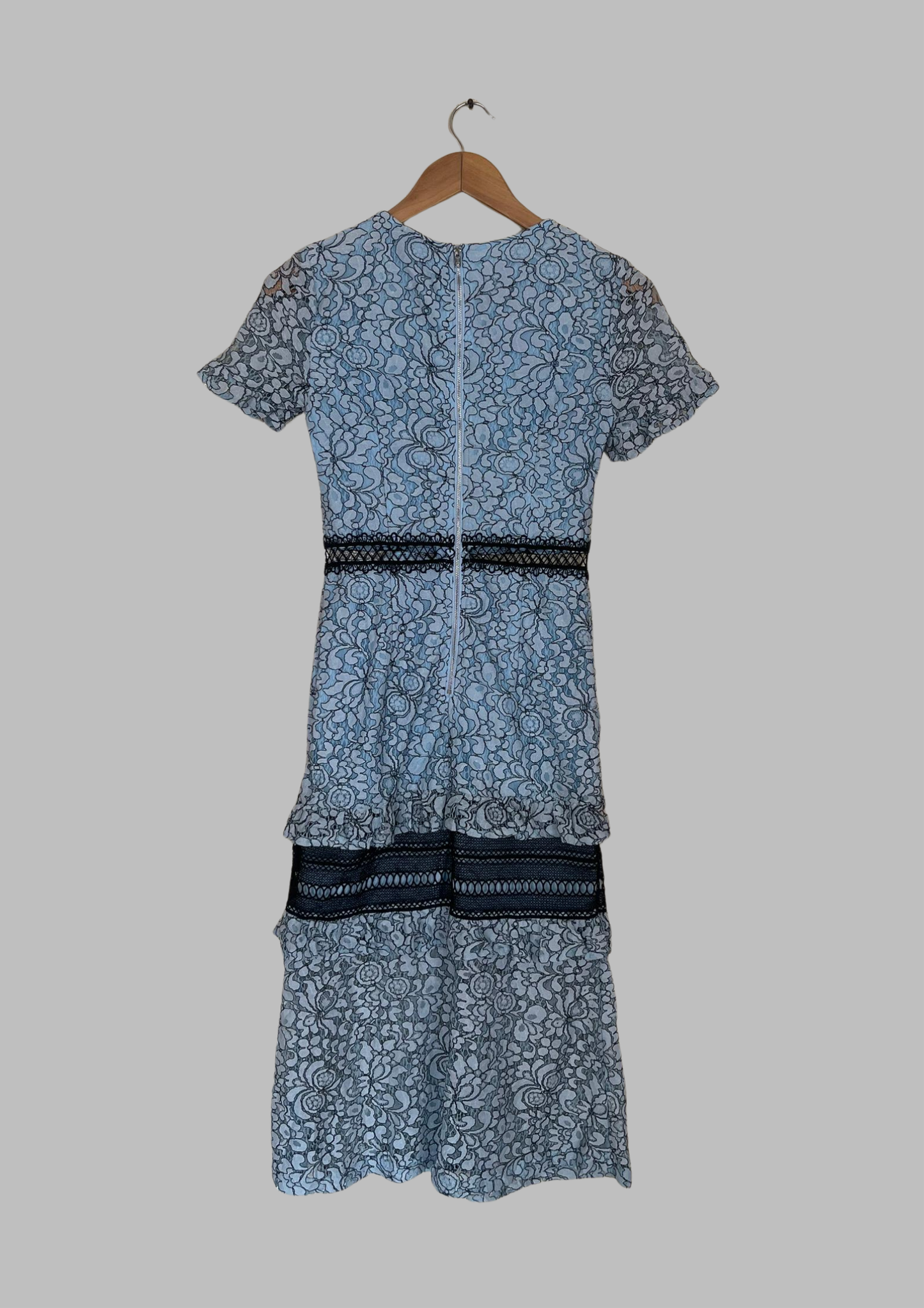 Robe brodée - Prettylittlething - Taille S (N45)