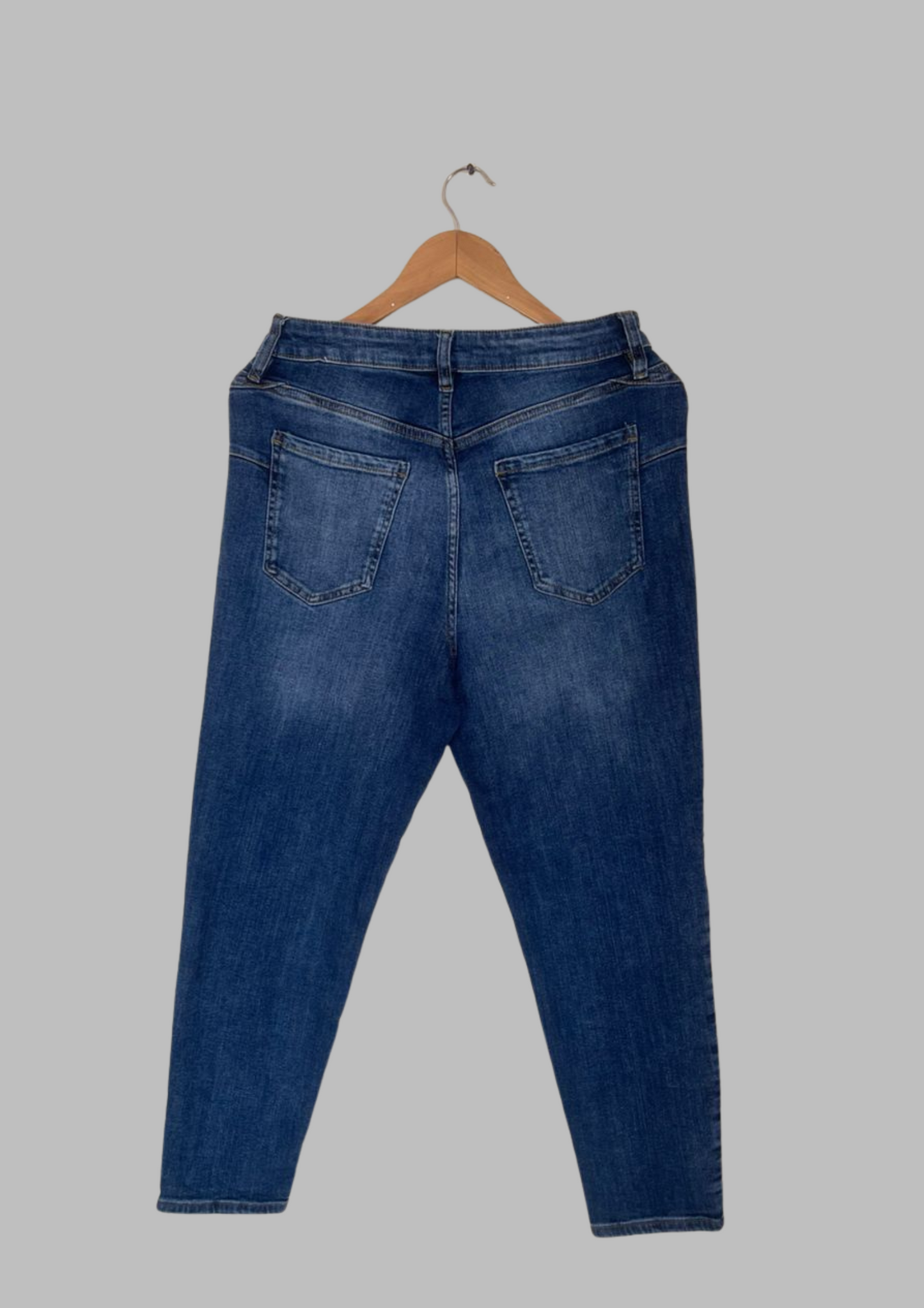 Jean Mom droit - F&F - Taille M (P113)