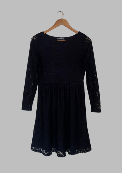 Robe dentelle - South - Taille S/M (N128)