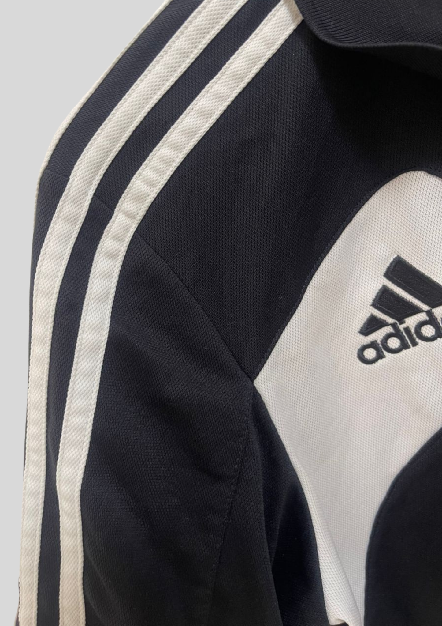 Polo Adidas - S/M - P23